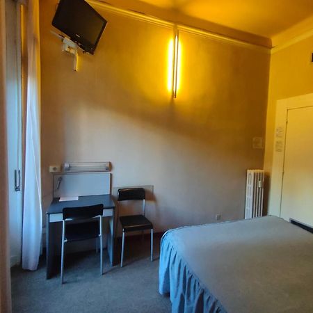 Hotel Ada Milaan Buitenkant foto