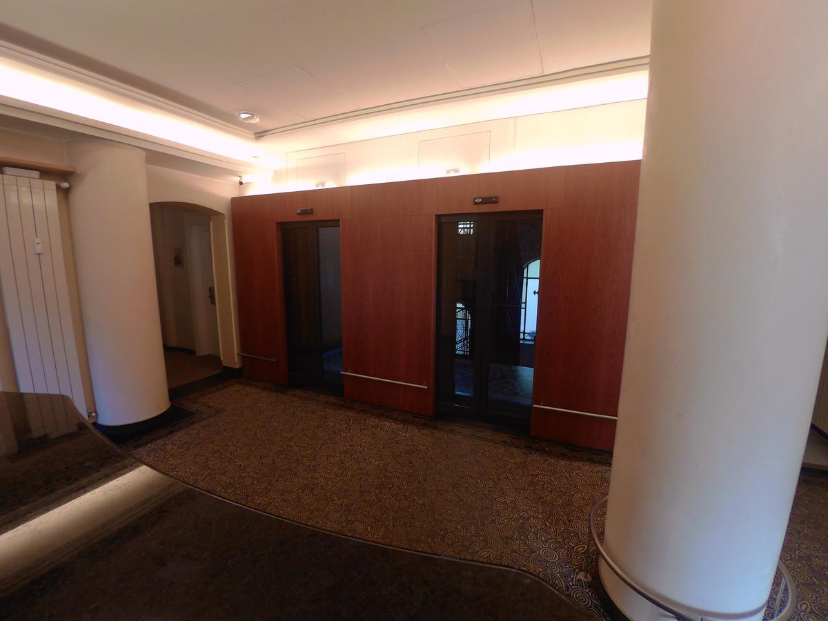 Hotel Ada Milaan Buitenkant foto